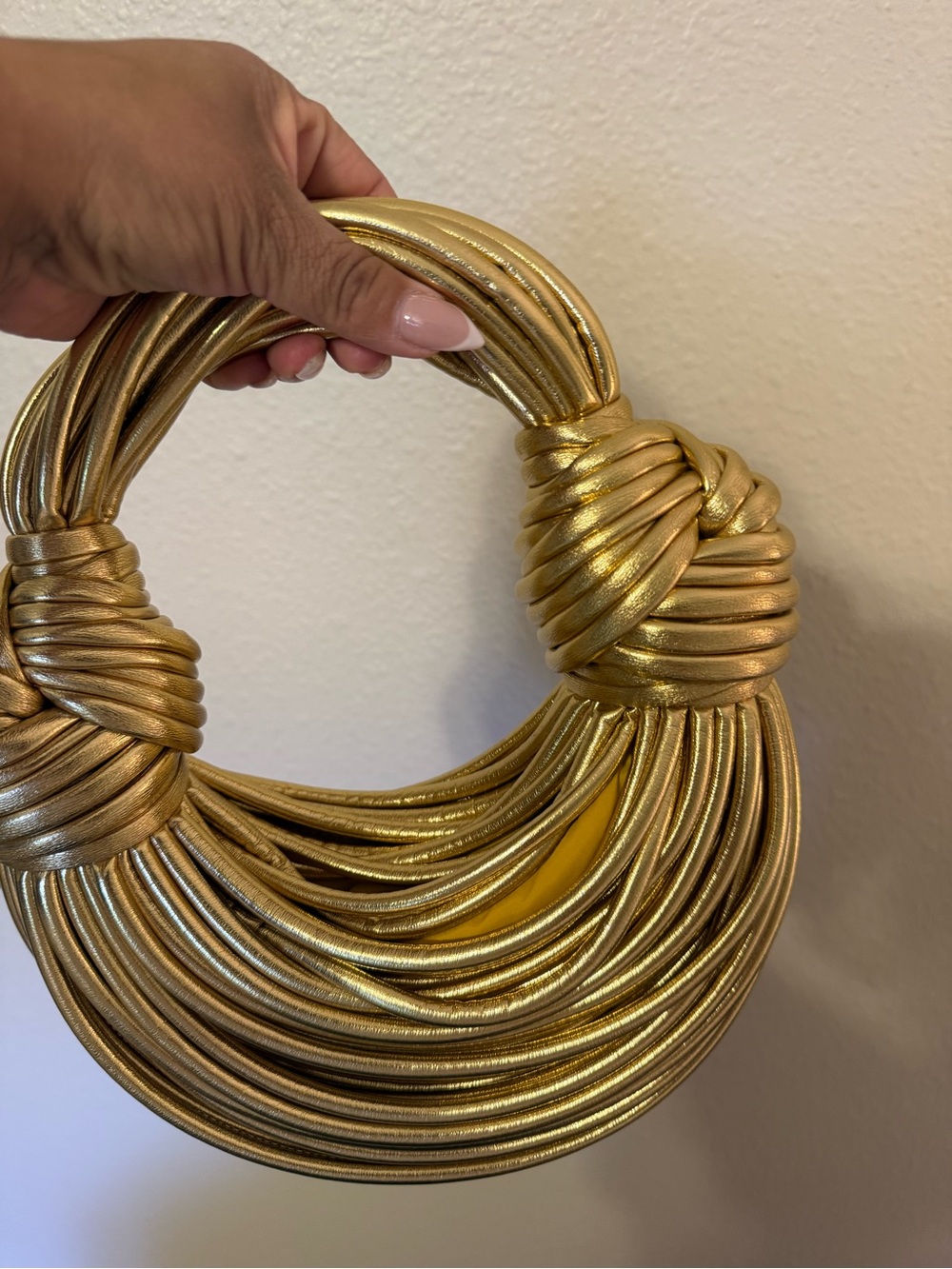 Metallic Gold Multi Strand Purse - Picture 2 of 6